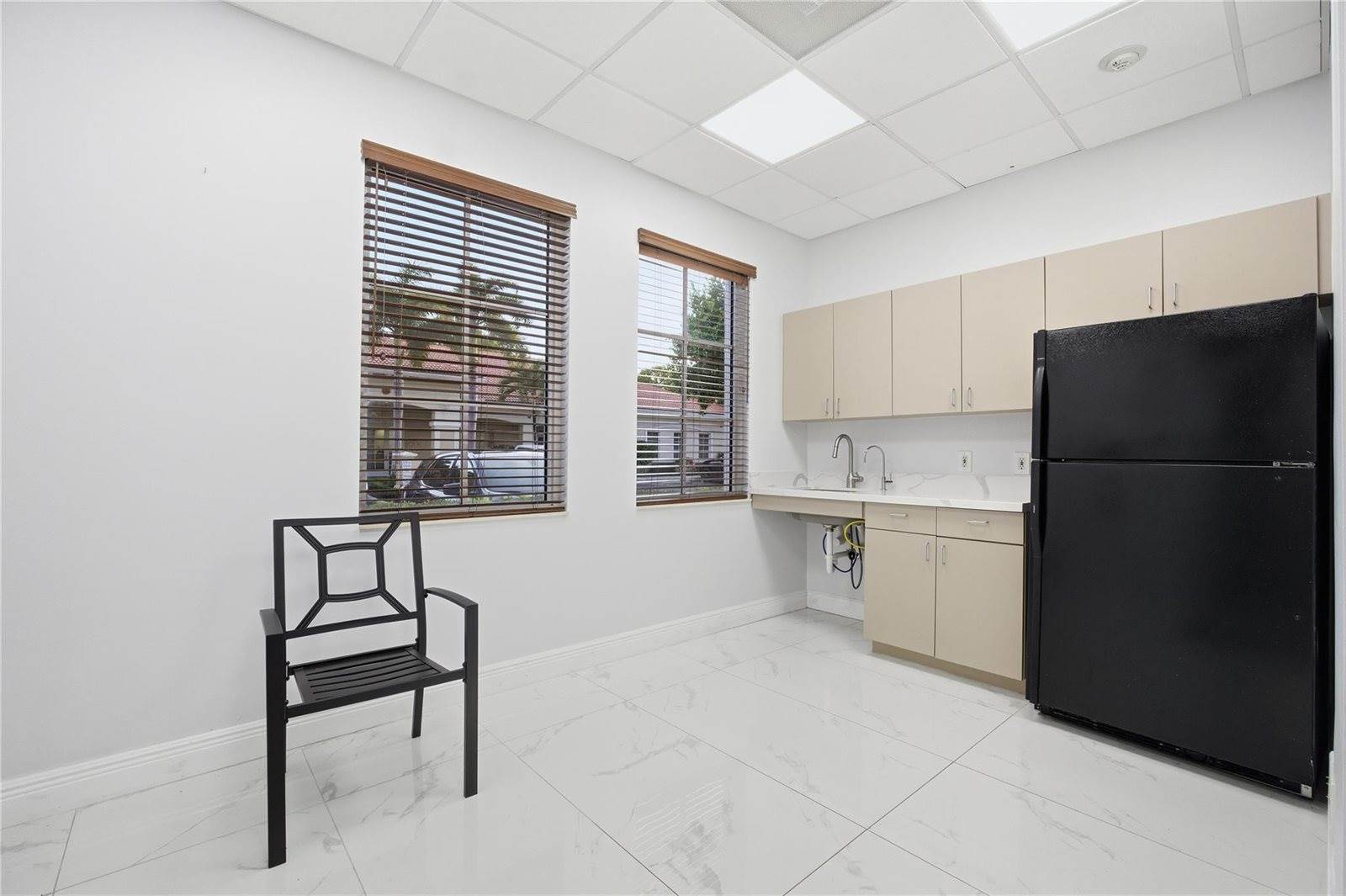 5401 North University Drive, Coral Springs, FL 33076