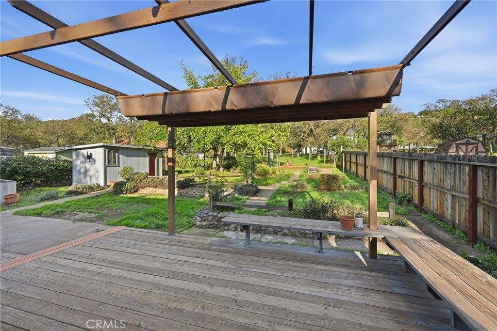 18752 North Shore, Hidden Valley Lake, CA 95467