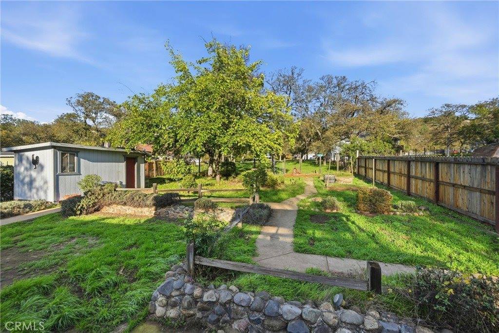 18752 North Shore, Hidden Valley Lake, CA 95467