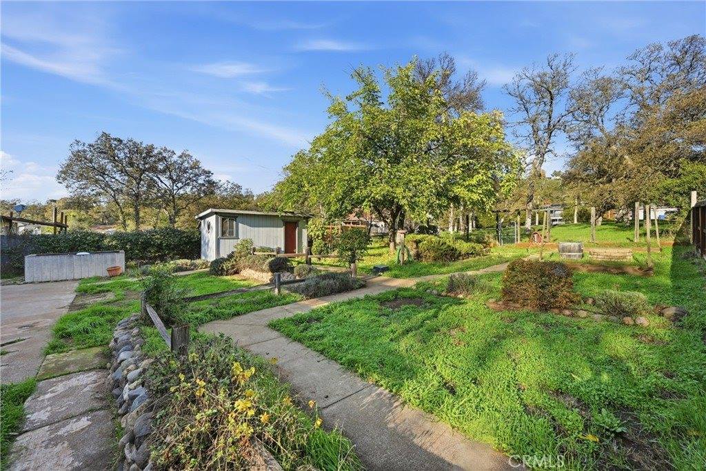 18752 North Shore, Hidden Valley Lake, CA 95467