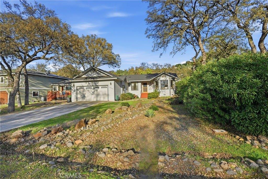 18752 North Shore, Hidden Valley Lake, CA 95467