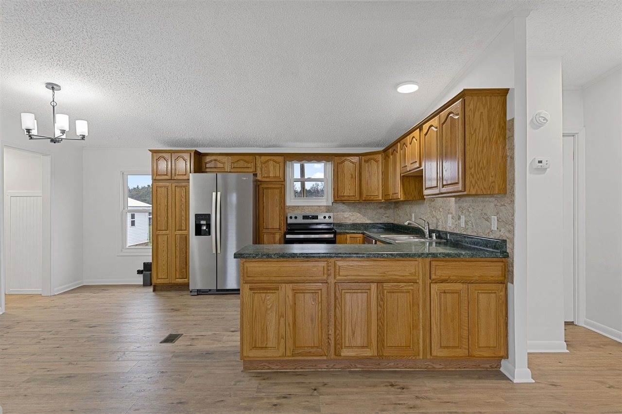 553 Lake Road, Bowling Green, KY 42101