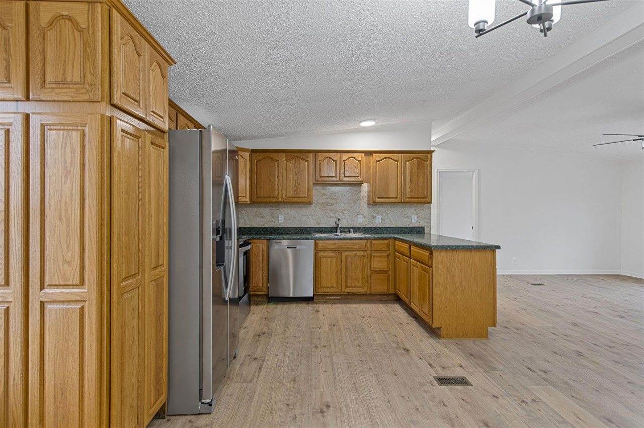 553 Lake Road, Bowling Green, KY 42101