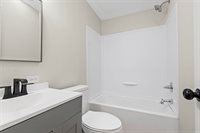 553 Lake Road, Bowling Green, KY 42101