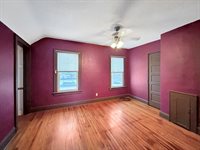 813 West Cleveland Street, Freeport, IL 61032