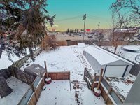 813 West Cleveland Street, Freeport, IL 61032