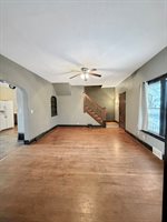 813 West Cleveland Street, Freeport, IL 61032