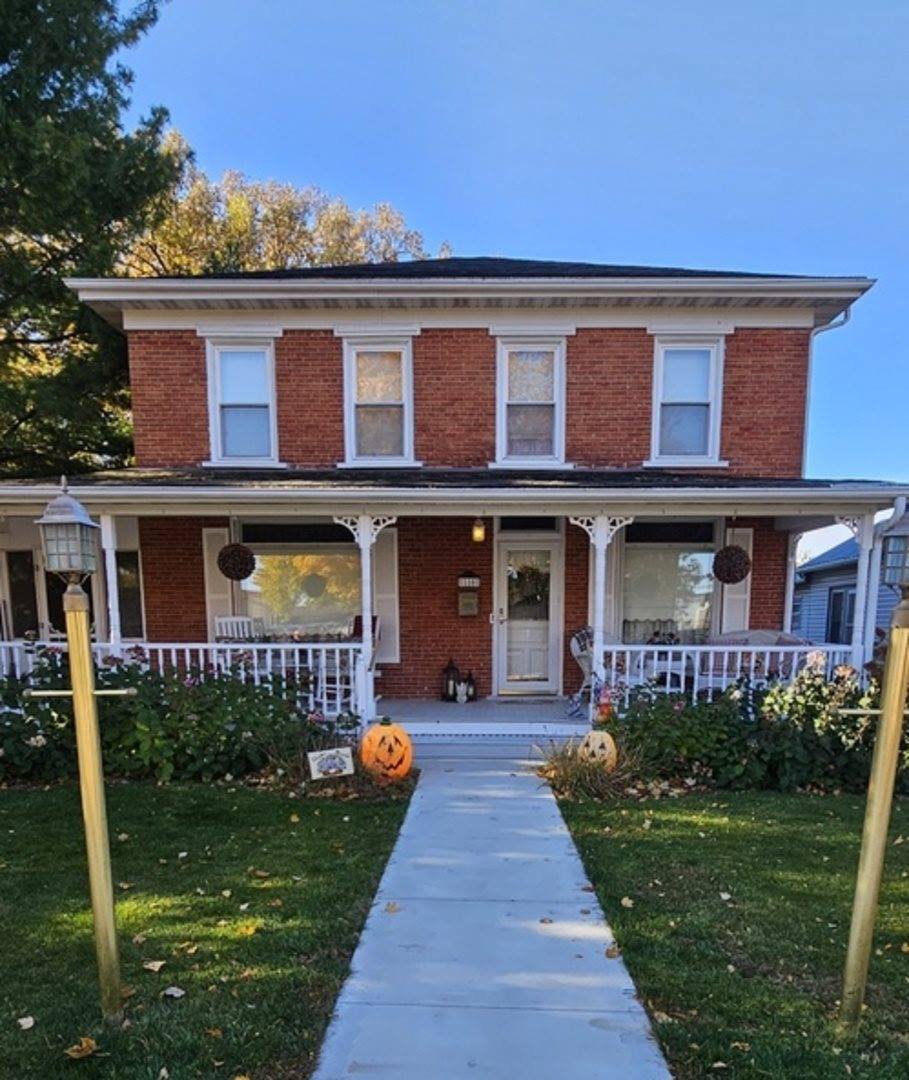 110 West Mason Street, Lena, IL 61048
