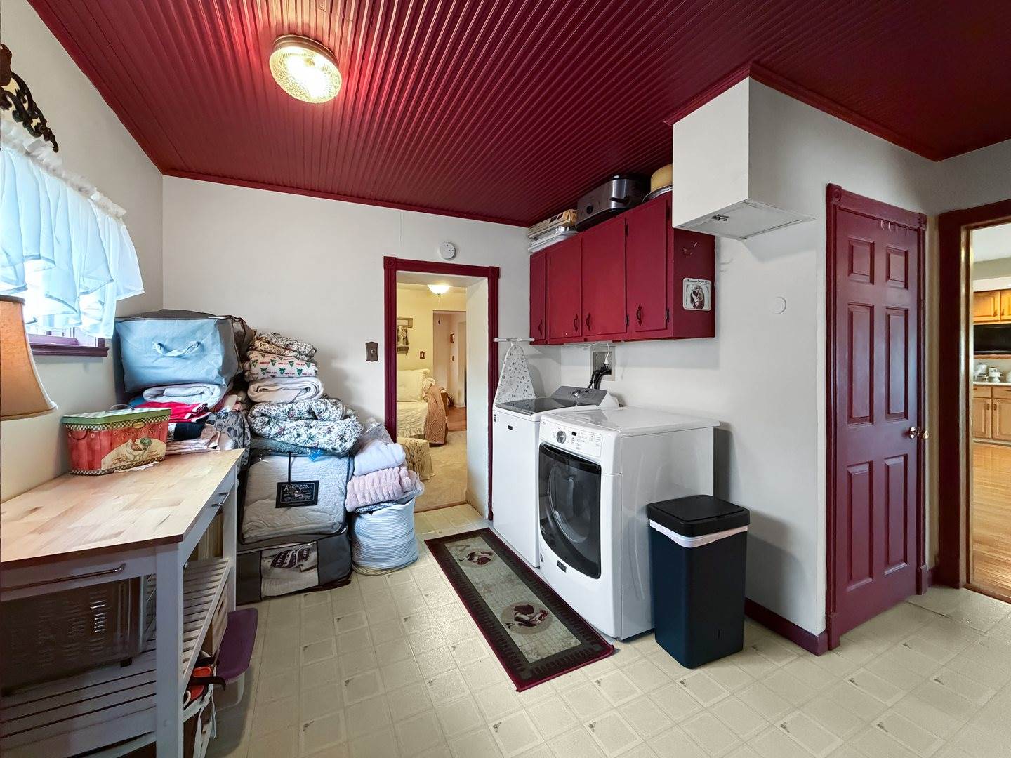 110 West Mason Street, Lena, IL 61048