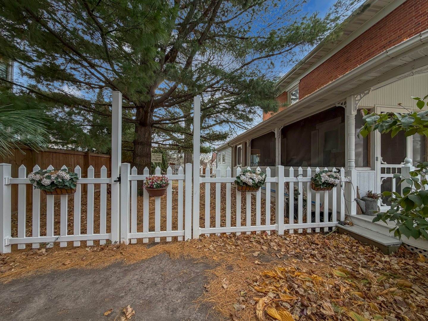 110 West Mason Street, Lena, IL 61048