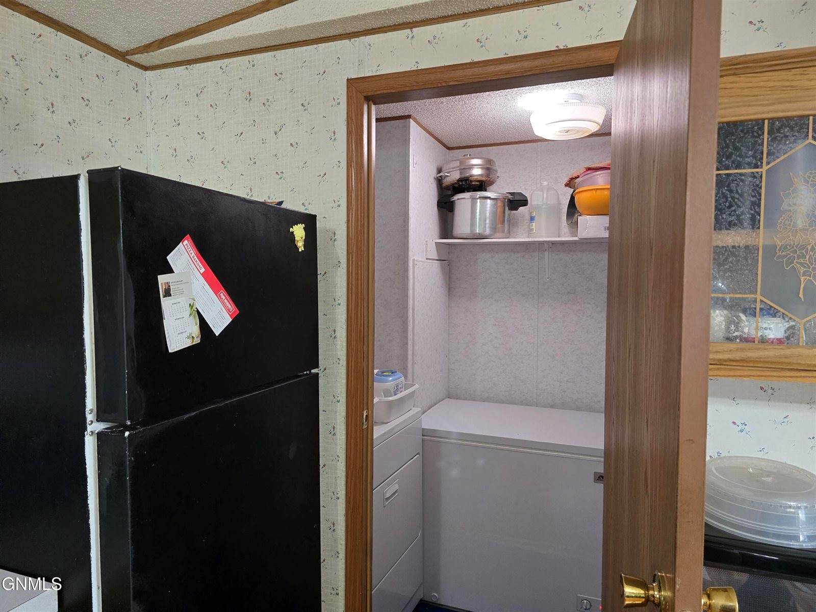 3103 Twin City Drive, Mandan, ND 58554