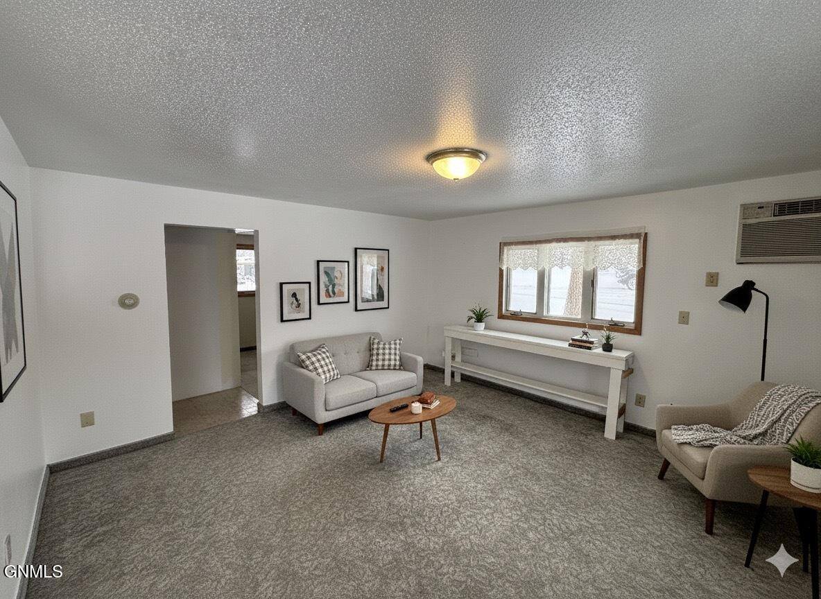 212 8th Street South, New Salem, ND 58563