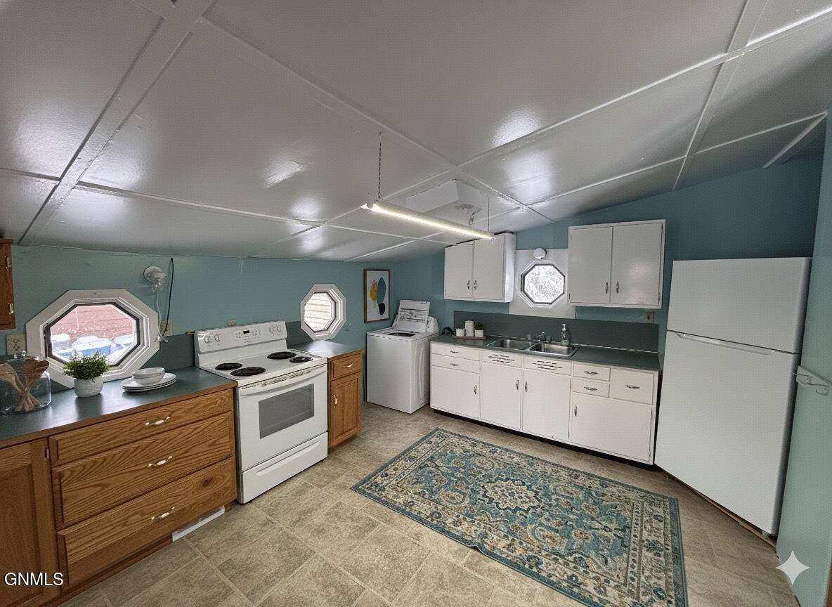 212 8th Street South, New Salem, ND 58563