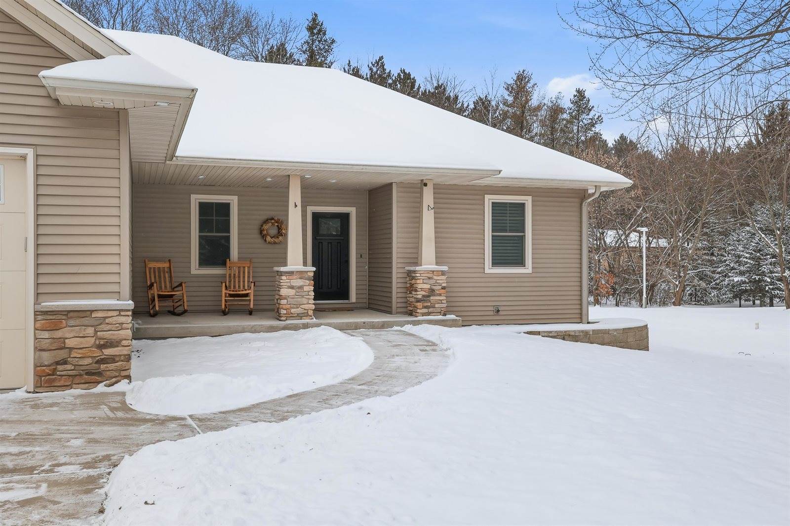 1894 Stately Conifer Ridge, Rosholt, WI 54473