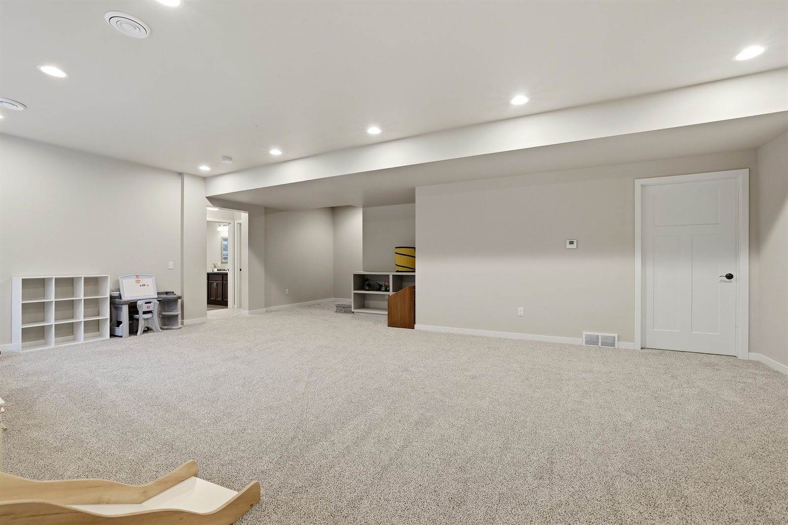 1894 Stately Conifer Ridge, Rosholt, WI 54473