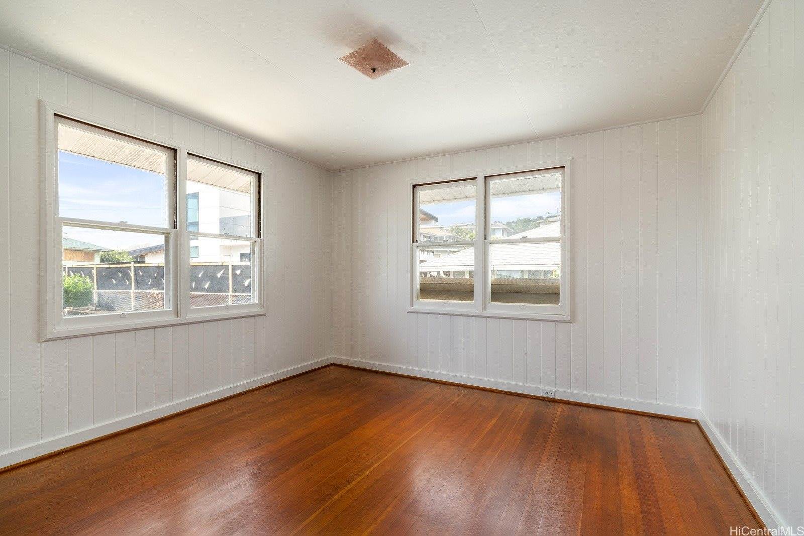 1643 Paula Drive, Honolulu, HI 96816