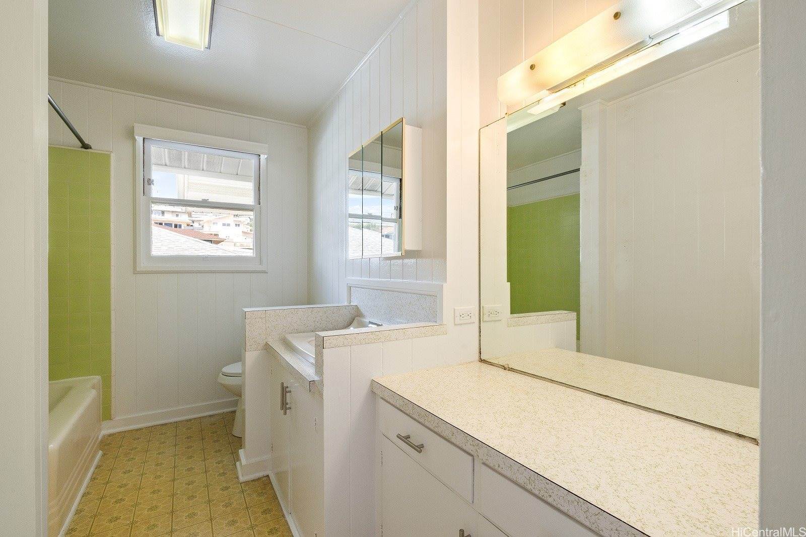 1643 Paula Drive, Honolulu, HI 96816