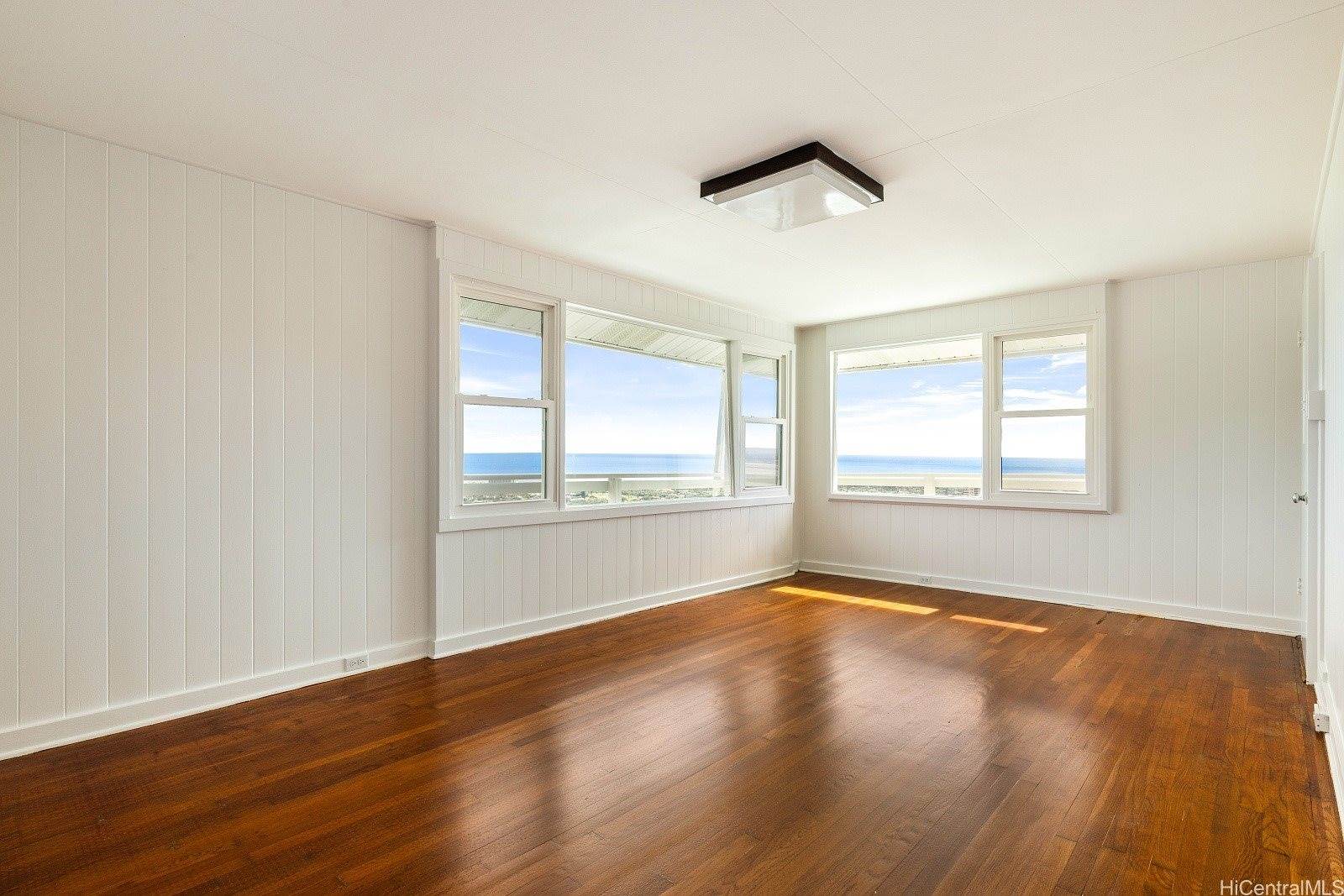 1643 Paula Drive, Honolulu, HI 96816