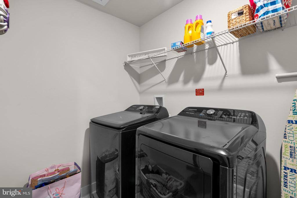 4148 Charles Dickens Dr, White Plains, MD 20695