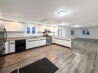 7980 East Ridott Road, Ridott, IL 61067