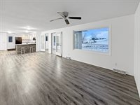 7980 East Ridott Road, Ridott, IL 61067