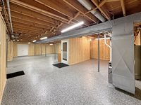 7980 East Ridott Road, Ridott, IL 61067