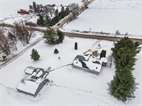 7980 East Ridott Road, Ridott, IL 61067