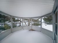 7980 East Ridott Road, Ridott, IL 61067