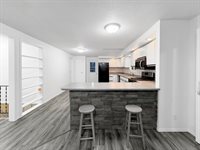 7980 East Ridott Road, Ridott, IL 61067