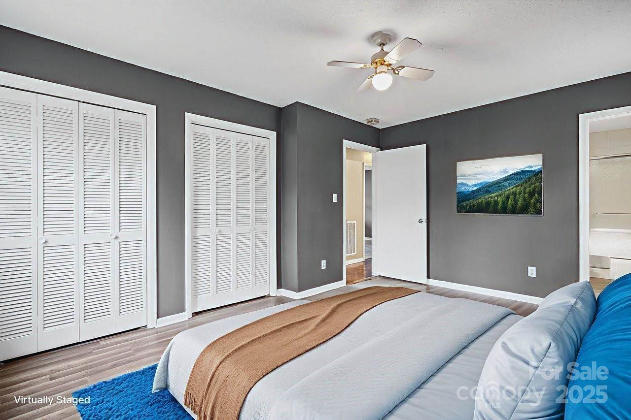 118 Brookmeade Drive, Statesville, NC 28625