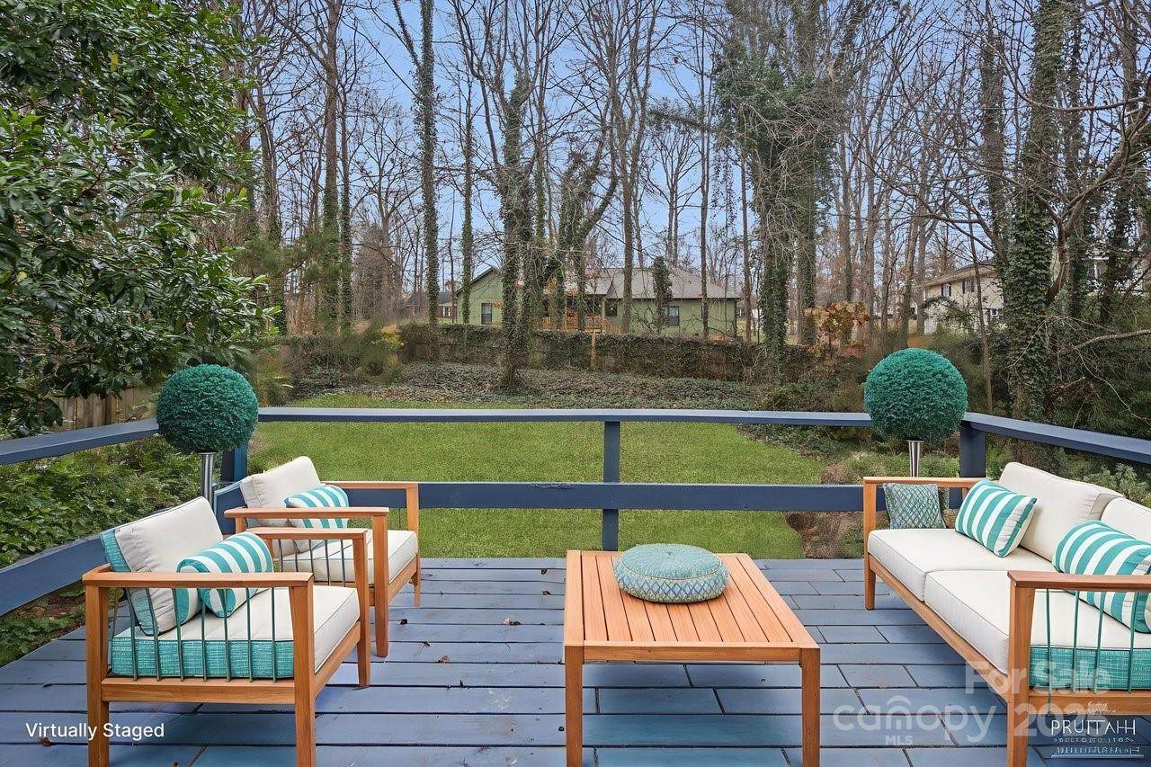 118 Brookmeade Drive, Statesville, NC 28625