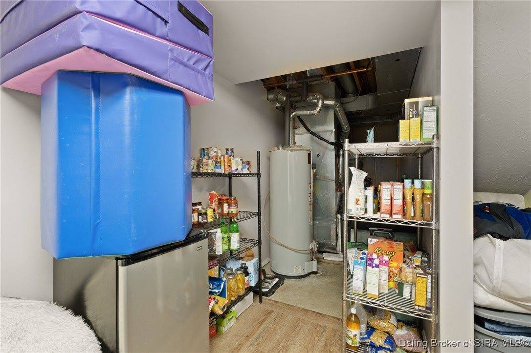 9404 Hunters Ridge Drive, Georgetown, IN 47122