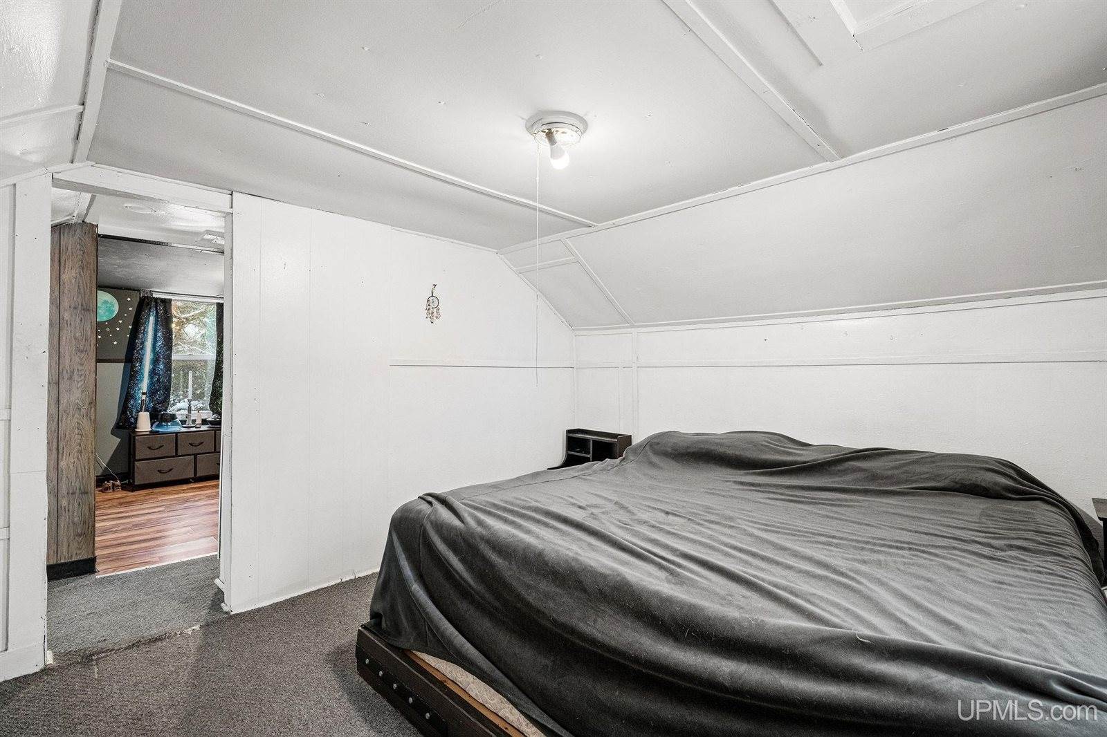 1733 Wilkinson Avenue, Marquette, MI 49855