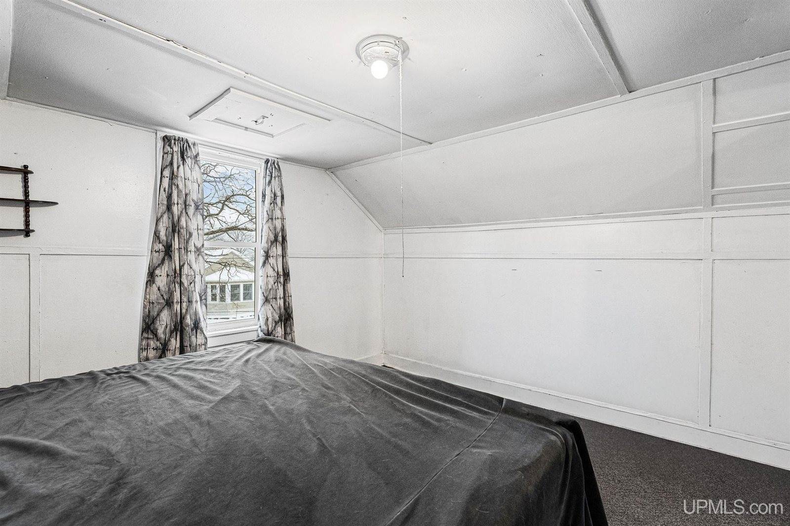 1733 Wilkinson Avenue, Marquette, MI 49855