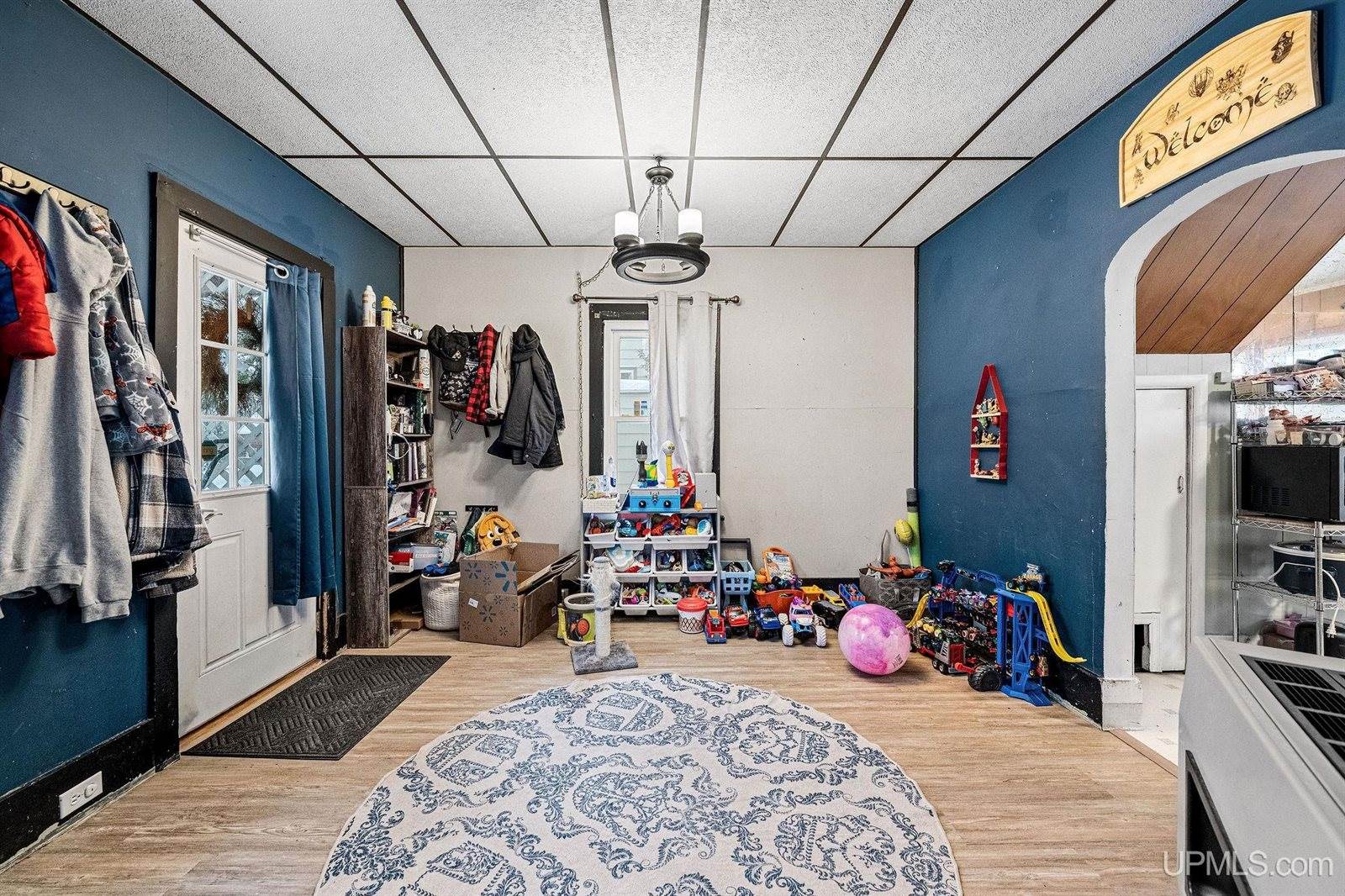 1733 Wilkinson Avenue, Marquette, MI 49855