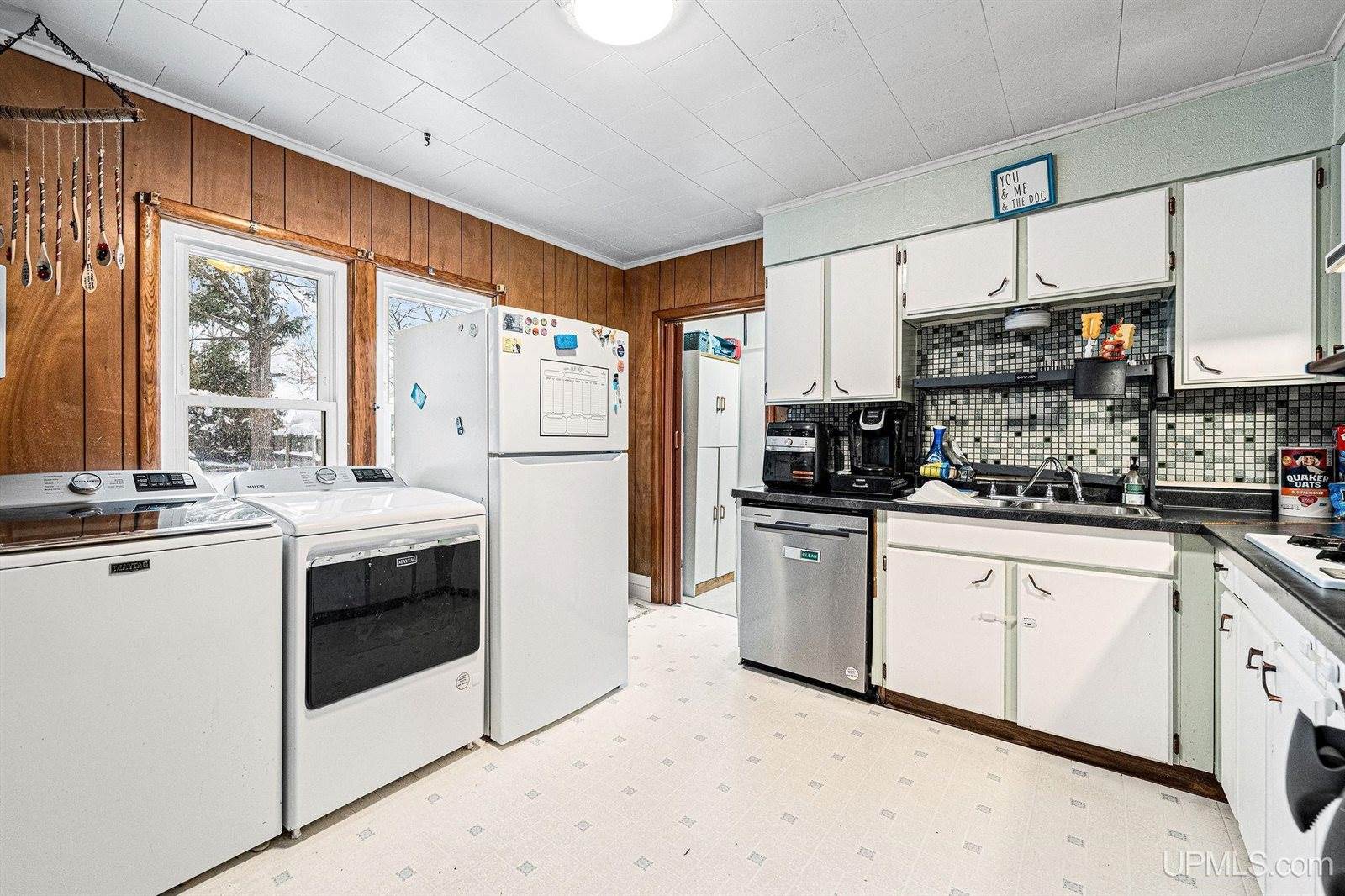 1733 Wilkinson Avenue, Marquette, MI 49855