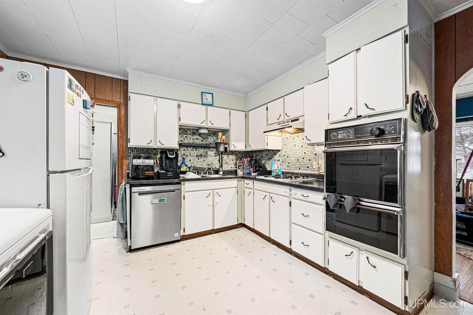 1733 Wilkinson Avenue, Marquette, MI 49855