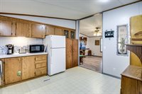 2520 Willow Oak Lane, Burleson, TX 76028