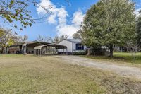 2520 Willow Oak Lane, Burleson, TX 76028