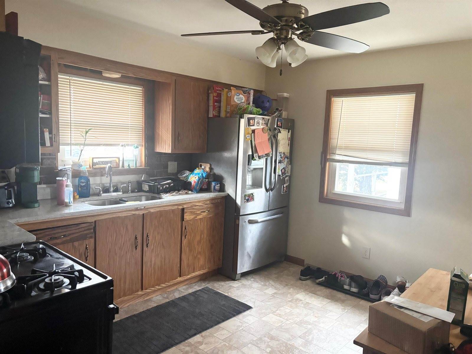 1617 Ohio St, Racine, WI 53405