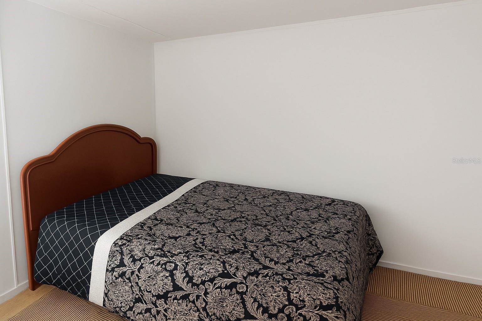 8348 Emmons Avenue, New Port Richey, FL 34653