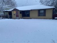 620 Bentley Drive, Fairbanks, AK 99701