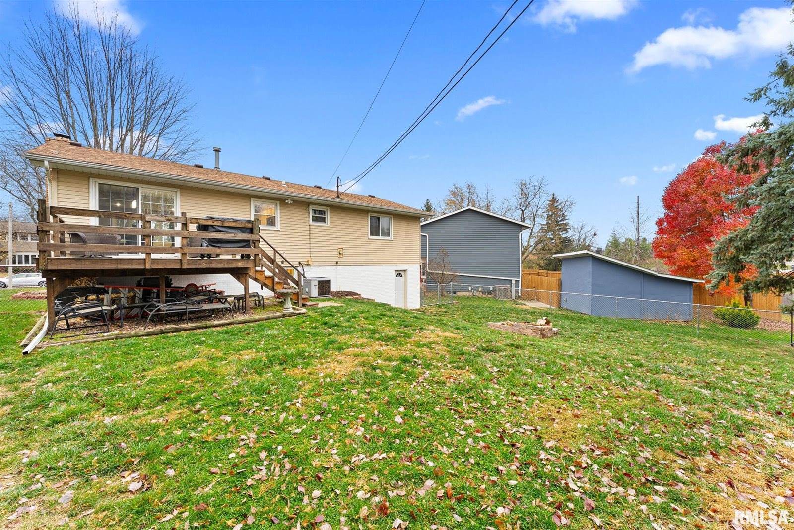 3870 Lexington Court, Bettendorf, IA 52722