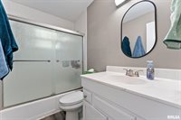 3870 Lexington Court, Bettendorf, IA 52722