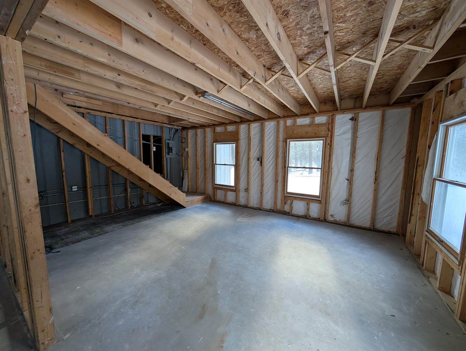 6395 South Lakeshore Drive, Pentwater, MI 49449