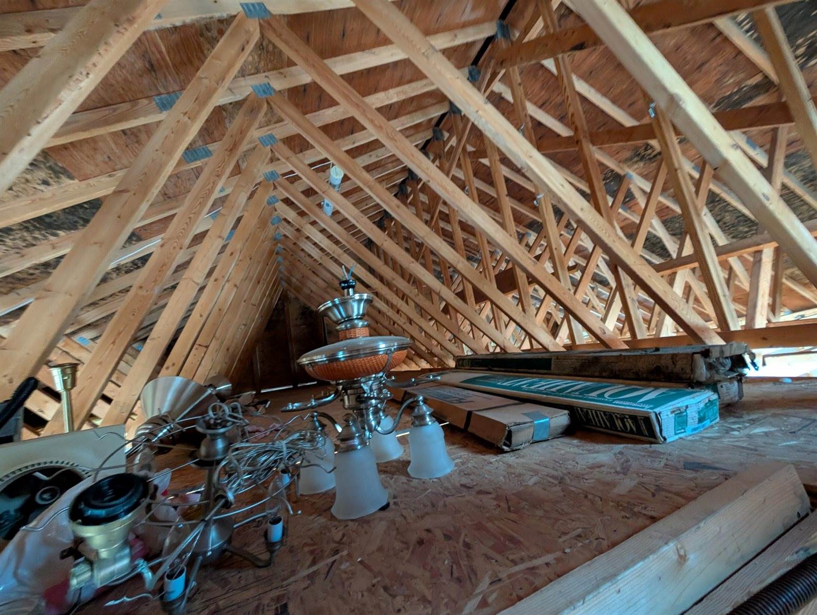 6395 South Lakeshore Drive, Pentwater, MI 49449