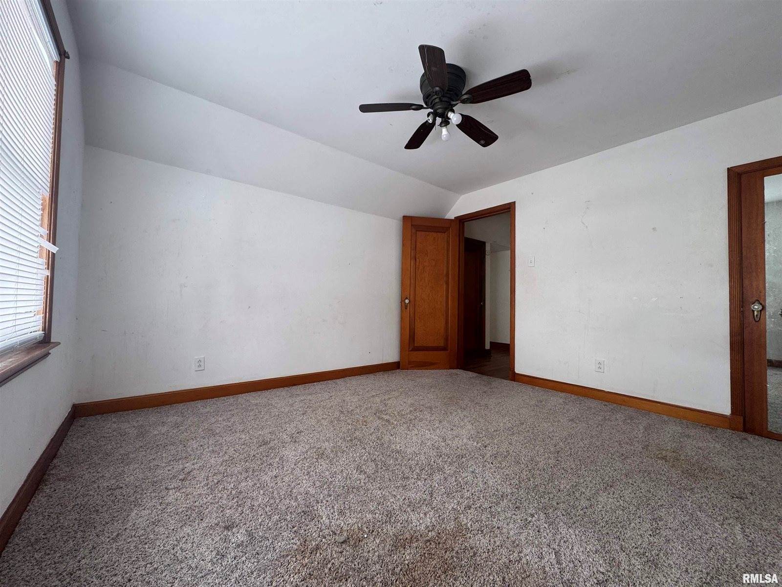 602 Washington Avenue, Lowden, IA 52255