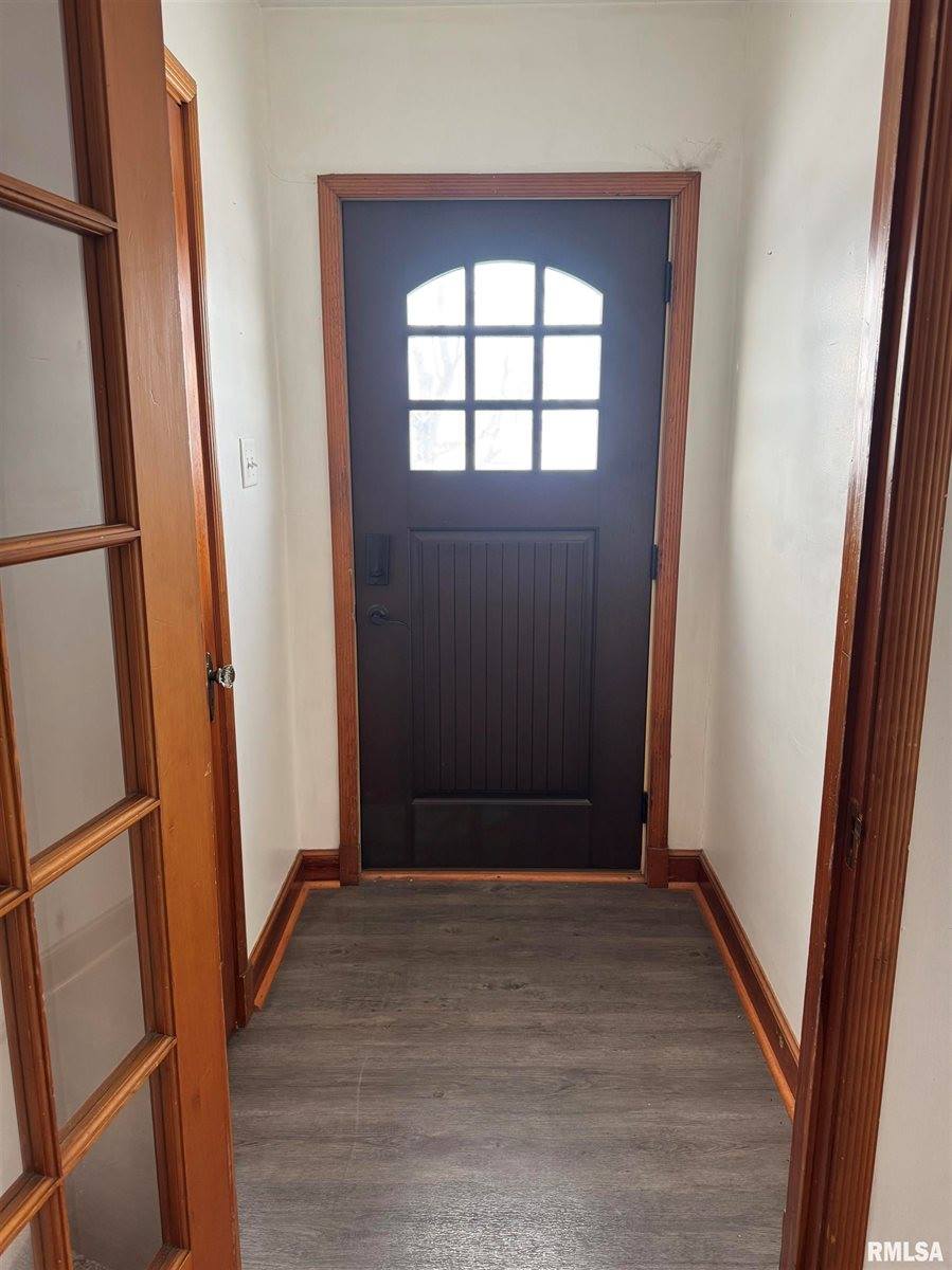 602 Washington Avenue, Lowden, IA 52255