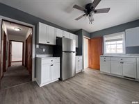 602 Washington Avenue, Lowden, IA 52255