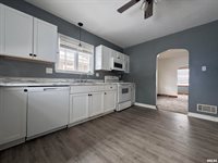 602 Washington Avenue, Lowden, IA 52255